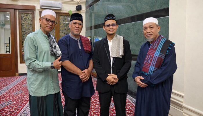 Era Digital Ancam Karakter Anak, Ustadz Tri Nurhakim Serukan ‘Puasa Digital’