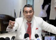 Hotman Paris Mundur dari Tim Kuasa Hukum Febrie Adriansyah, Pilih Fokus Berobat