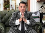 Hotman Paris Minta Maaf ke Wartawan, Akui Emosi Saat Konferensi Pers Kasus Febrie