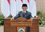 Depan Presiden Prabowo Hasan Abdullah Sahal Tegaskan Gontor Memilih Pendidikan
