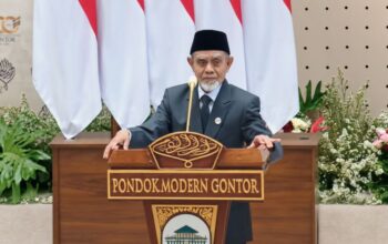 Depan Presiden Prabowo Hasan Abdullah Sahal Tegaskan Gontor Memilih Pendidikan