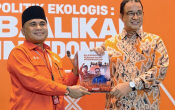 Ketua Partai Gerakan Rakyat Kritik Wacana Dua Partai Pengusung Capres, Soroti Putusan MK